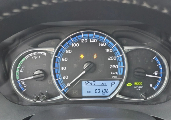 Toyota Yaris cena 49900 przebieg: 63000, rok produkcji 2016 z Olsztyn małe 497